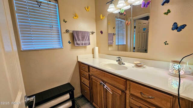 860 N Kiaya Ln, Show Low, AZ 85901 - bathroom with vanity