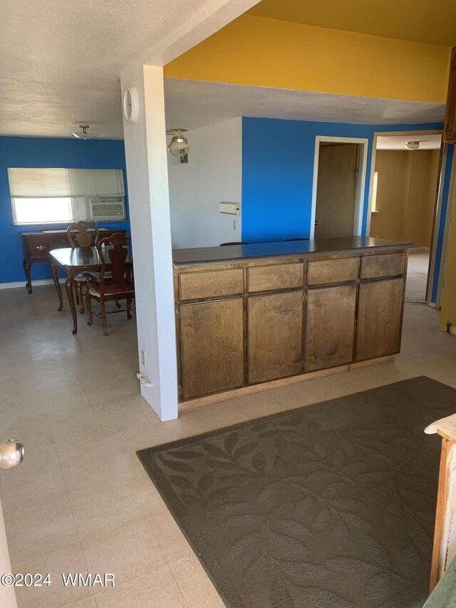 kitchen featuring light tile patterned floors