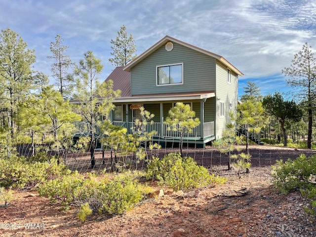 view of front of home with covered porch