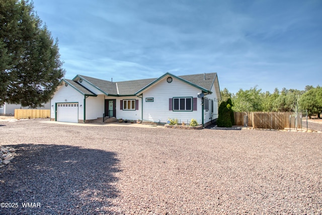 6646 Broken Arrow Way, Show Low, AZ 85901 - single story home with an attached garage and driveway