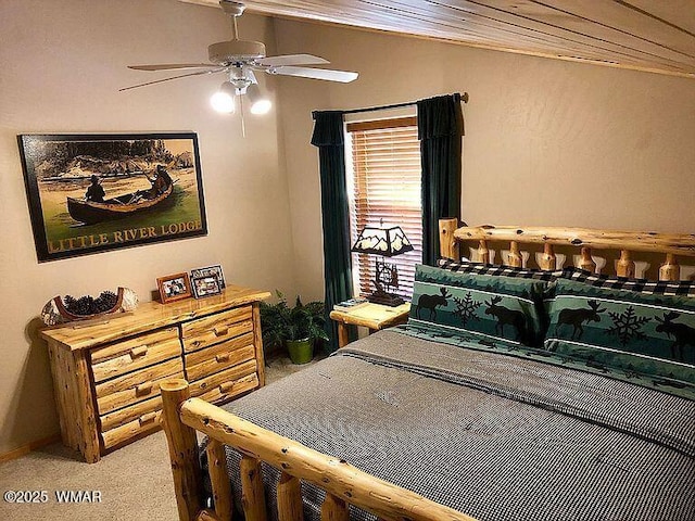2722 Covered Wagon Trl, Overgaard, AZ 85933 - bedroom featuring light carpet and ceiling fan