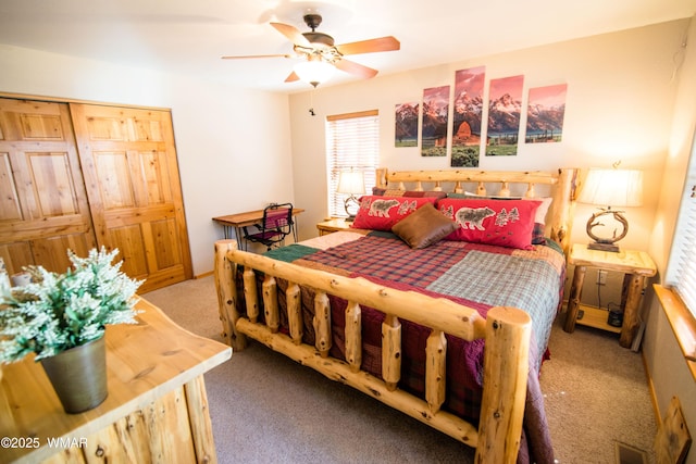 2722 Covered Wagon Trl, Overgaard, AZ 85933 - bedroom with light colored carpet and a ceiling fan