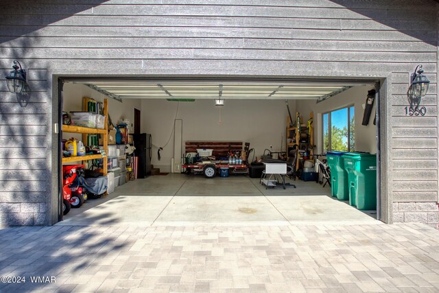 garage featuring freestanding refrigerator