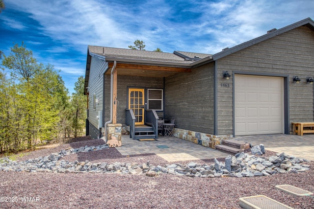 5863 Apollo Way, Lakeside, AZ 85929 - view of front of property featuring a garage
