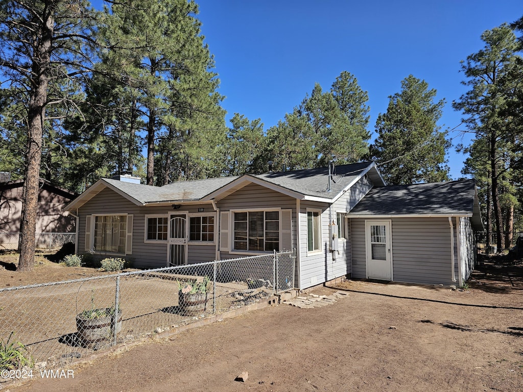 140 W Nikolaus, Show Low, AZ 85901 - photo 1