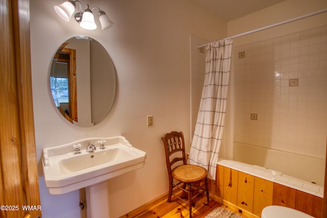 5238 Buck Springs Rd, Pinetop, AZ 85935 - full bathroom with shower / tub combo with curtain, toilet, and wood finished floors