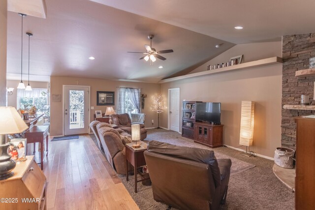 7431 N Gemini Ln, Lakeside, AZ 85929 - living room with vaulted ceiling, ceiling fan, recessed lighting, wood finished floors, and baseboards