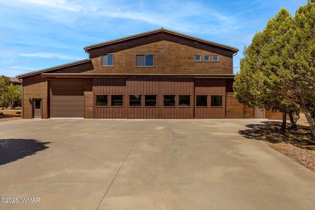 2335 Voyager Cir, Overgaard, AZ 85933 - view of front of house