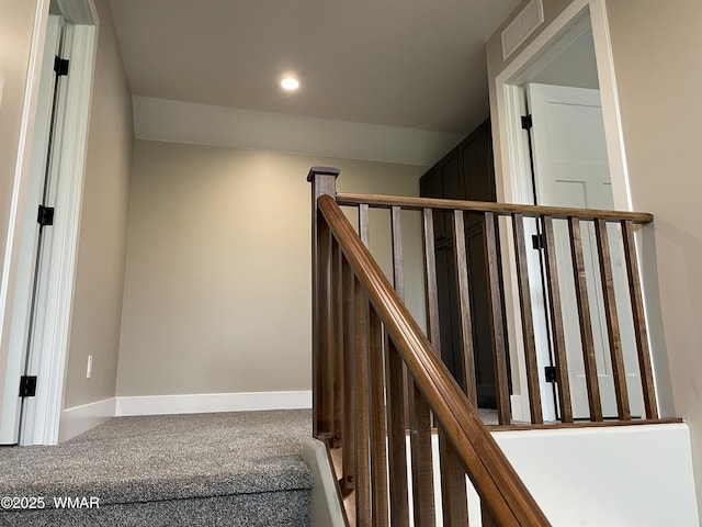 2426 Aspen Run, Pinetop, AZ 85935 - staircase with baseboards, visible vents, and recessed lighting