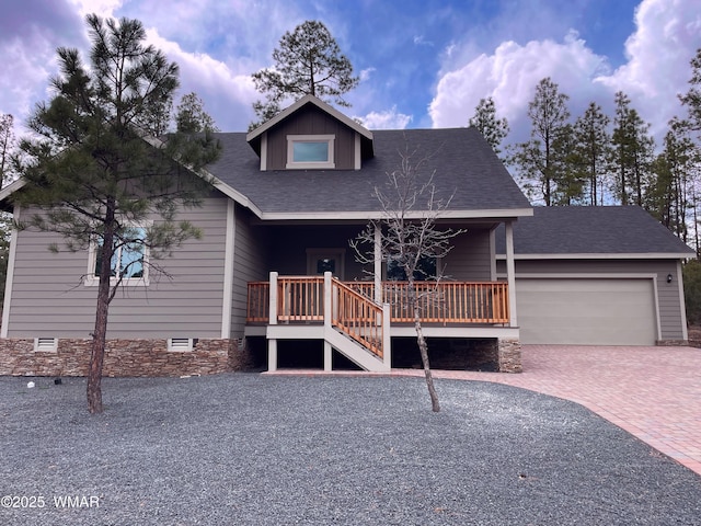 2426 Aspen Run, Pinetop, AZ 85935 - view of front facade with an attached garage, crawl space, roof with shingles, and decorative driveway