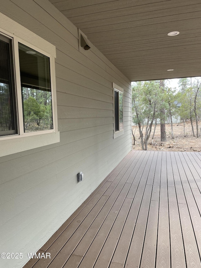 2426 Aspen Run, Pinetop, AZ 85935 - view of wooden deck