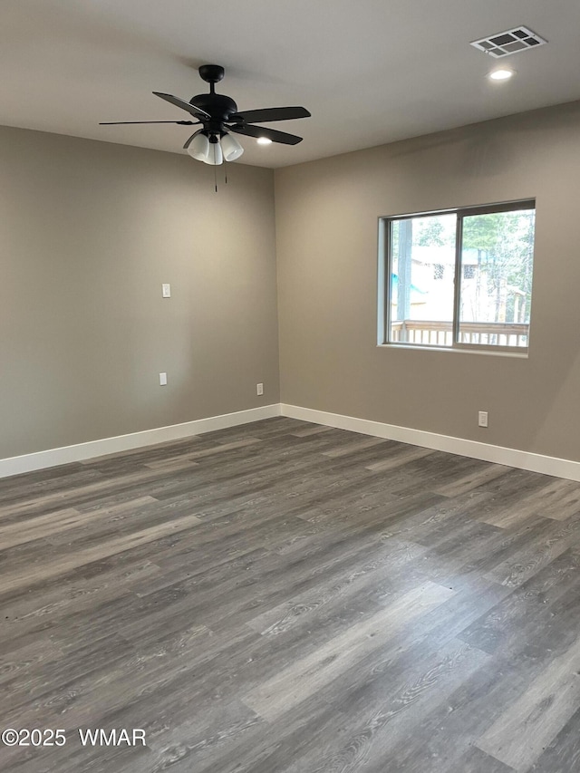 2426 Aspen Run, Pinetop, AZ 85935 - empty room featuring visible vents, baseboards, ceiling fan, recessed lighting, and dark wood finished floors