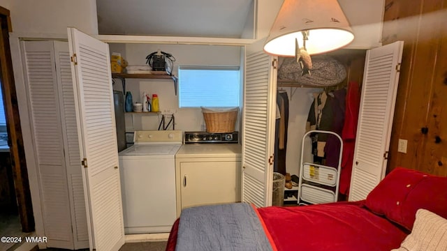 219 Yeager Ln, Lakeside, AZ 85929 - laundry area featuring separate washer and dryer