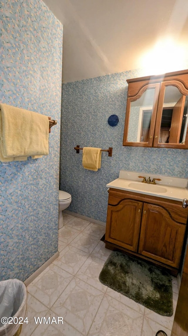 219 Yeager Ln, Lakeside, AZ 85929 - bathroom featuring toilet and vanity