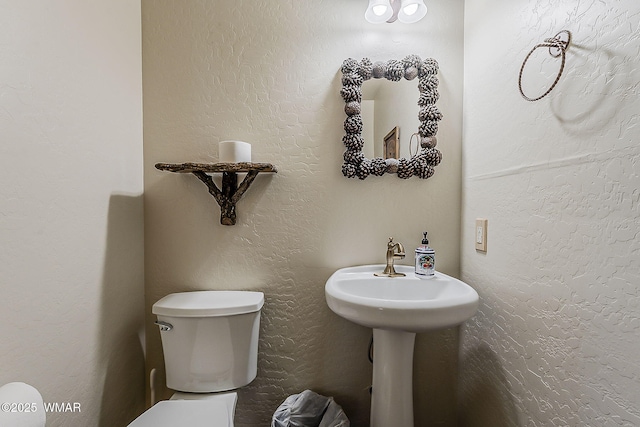 4509 Stone Pine Dr, Pinetop, AZ 85935 - bathroom featuring toilet