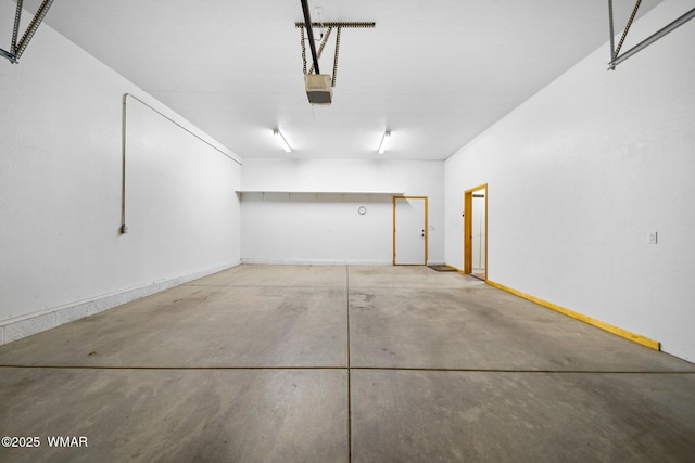 20 W Suncrest Ct, Show Low, AZ 85901 - garage with a garage door opener