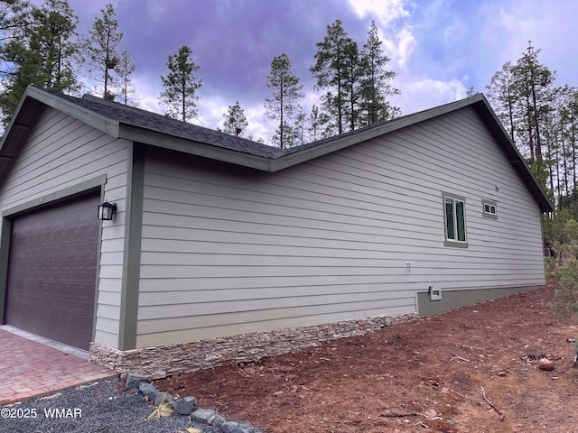 2490 Aspen Run, Pinetop, AZ 85935 - view of side of property featuring a garage