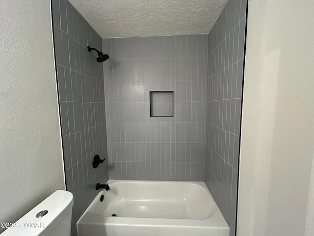 242 E 7th Ave, Eagar, AZ 85925 - full bath featuring a textured ceiling and bathtub / shower combination