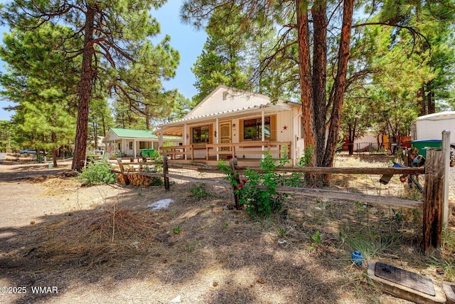 1721 W Huning, Show Low, AZ 85901 - fenced yard featuring covered porch