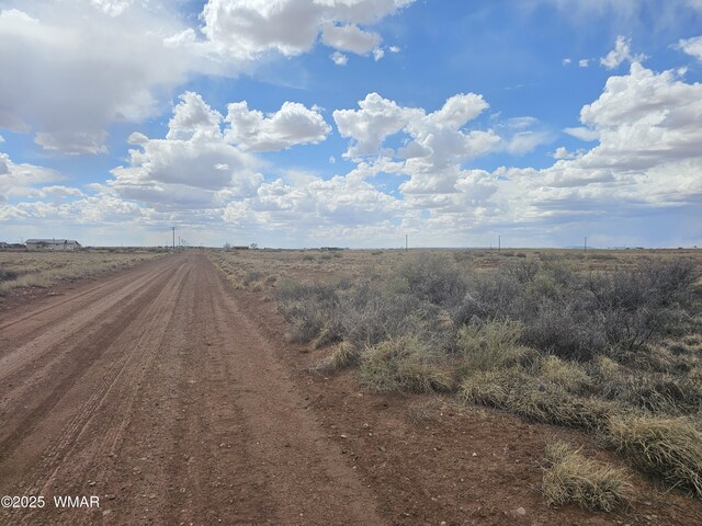 7828 Sandhill Rd, Holbrook, AZ 86025