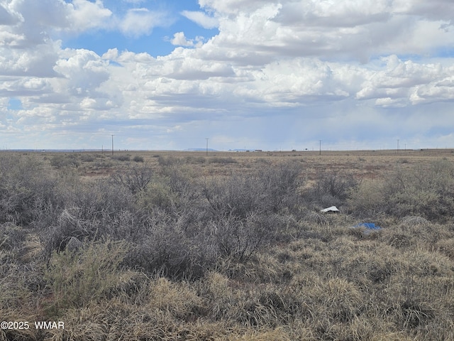 7828 Sandhill Rd, Holbrook, AZ 86025