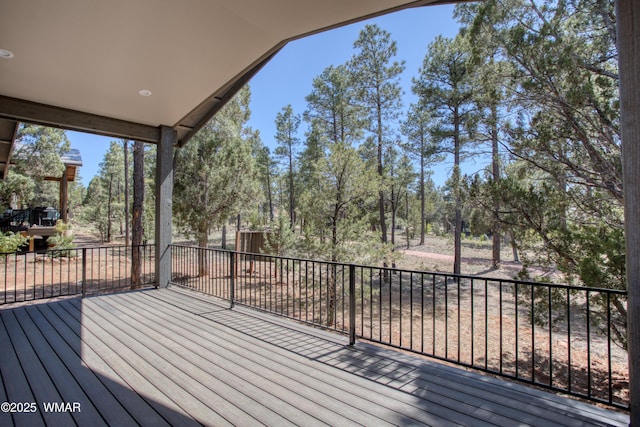 3180 N Eagles Creek Dr, Show Low, AZ 85901 - deck with view of wooded area