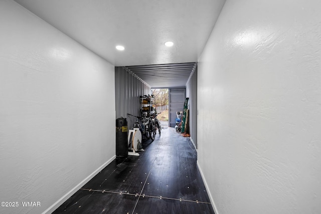 323 N Woodland Rd, Lakeside, AZ 85929 - hallway featuring baseboards and recessed lighting