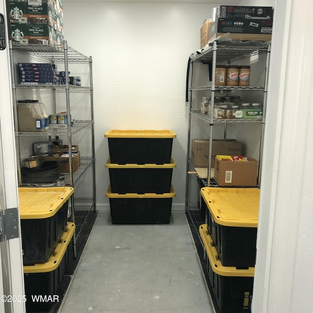 323 N Woodland Rd, Lakeside, AZ 85929 - view of storage room