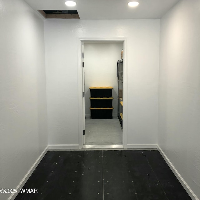 323 N Woodland Rd, Lakeside, AZ 85929 - corridor with baseboards and recessed lighting