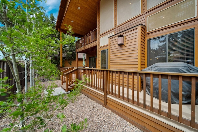 2011 N Lake Breeze Rd, Lakeside, AZ 85929 - deck with fence