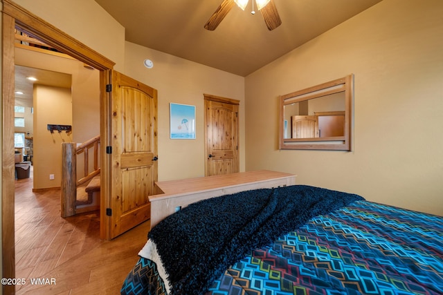 2011 N Lake Breeze Rd, Lakeside, AZ 85929 - bedroom with wood finished floors and a ceiling fan