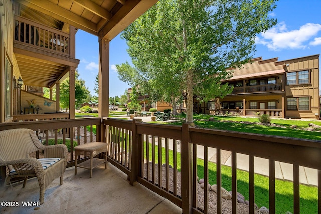 2391 Quarter Horse Trl, Overgaard, AZ 85933 - photo 6
