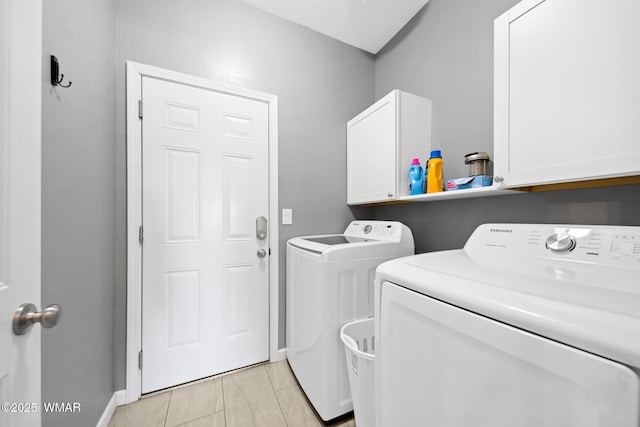 289 N Divot Dr, Eagar, AZ 85925 - laundry area featuring separate washer and dryer and cabinet space