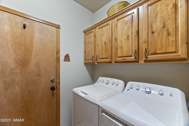 380 N Retreat Dr, Show Low, AZ 85901 - laundry area featuring washing machine and clothes dryer and cabinet space