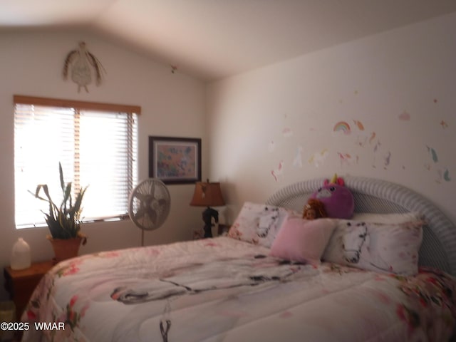 3024 Buck Crossing Way, Pinetop, AZ 85935 - bedroom featuring lofted ceiling