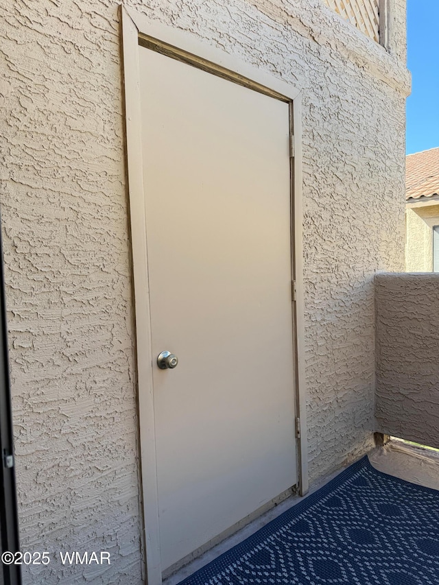 details with stucco siding