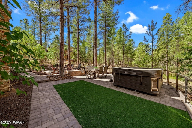 4040 W Ninebark Ln, Show Low, AZ 85901 - view of grassy yard featuring a hot tub and a patio