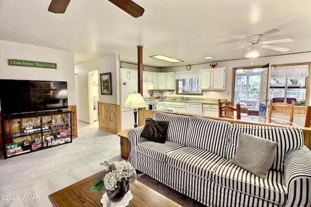 2413 Lupine Cir, Pinetop, AZ 85935 - living area featuring a ceiling fan and light carpet