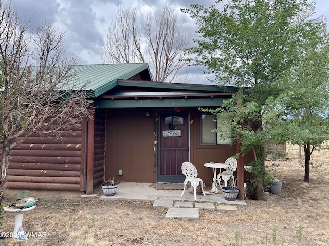 183 N Becker Lake Rd, Springerville, AZ 85938 - doorway to property