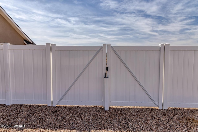 7758 James Pearce Way, Taylor, AZ 85939 - view of gate
