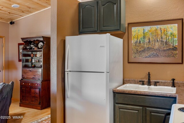 2218 Mogollon Rim Dr, Overgaard, AZ 85933 - photo 15