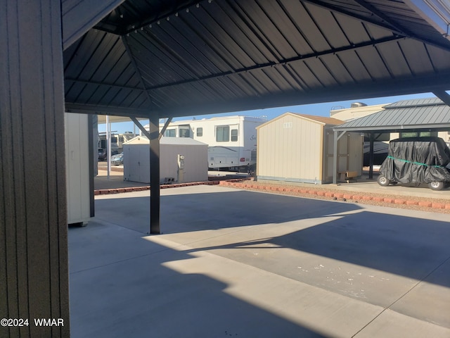 Listing photo 3 for 8209 Apache Way Unit 417, Show Low AZ 85901