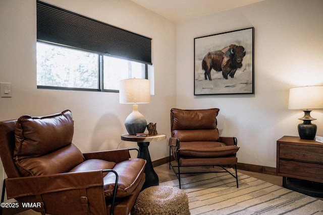4251 Branding Iron Loop, Pinetop, AZ 85935 - living area with baseboards and wood finished floors