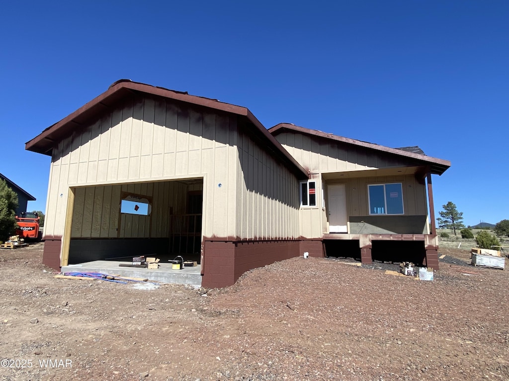 941 Ridgeway Pl, Show Low, AZ 85901 - view of front of house featuring an attached garage