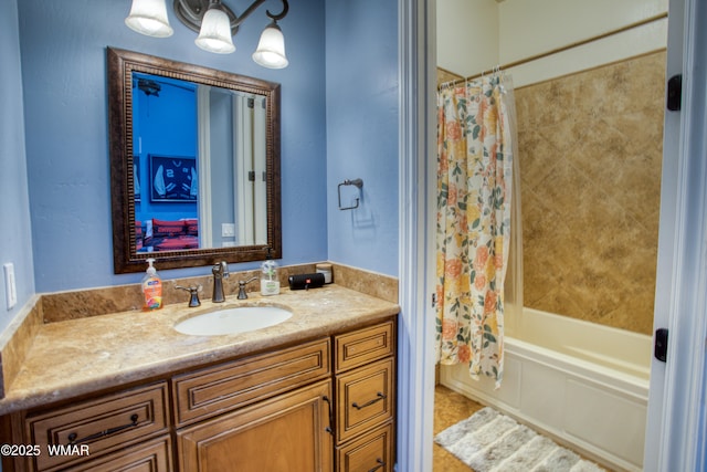 7444 Caldwell Canyon Rd, Snowflake, AZ 85937 - bathroom featuring vanity and shower / tub combo