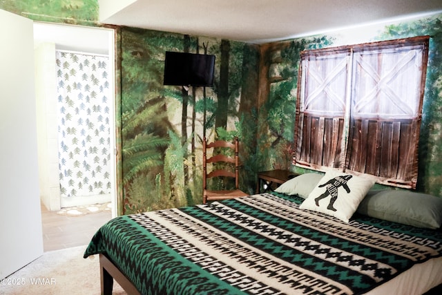 2853 Markham Rd, Overgaard, AZ 85933 - bedroom featuring ensuite bath