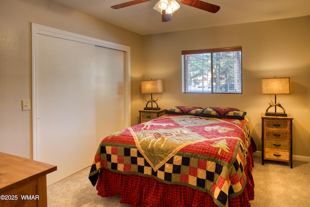 7287 Moon Creek Cir, Pinetop, AZ 85935 - bedroom featuring carpet, a closet, and ceiling fan