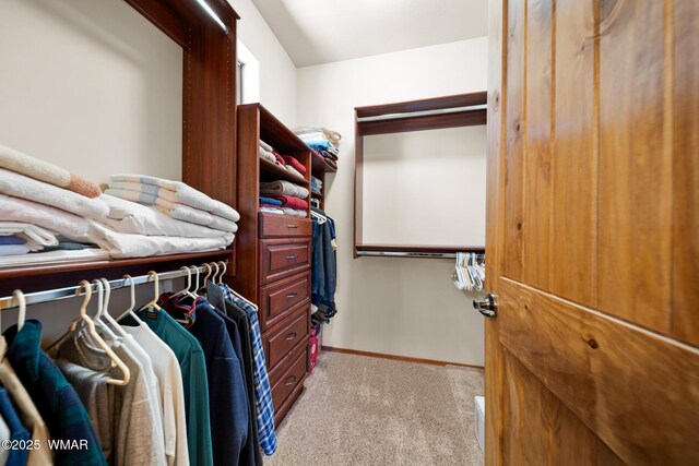 420 N Retreat Way, Show Low, AZ 85901 - walk in closet featuring light carpet