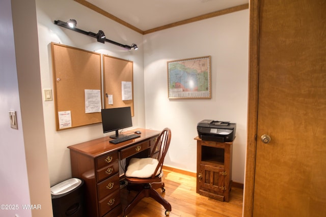 2761 Blue Lupine Ln, Pinetop, AZ 85935 - home office with baseboards, crown molding, and wood finished floors