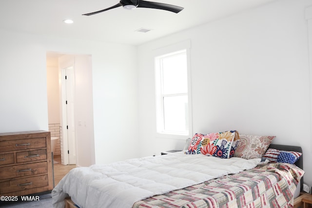 bedroom featuring recessed lighting, visible vents, and a ceiling fan